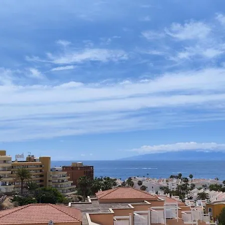 Vaso Rojo Vista Mar Апартаменты