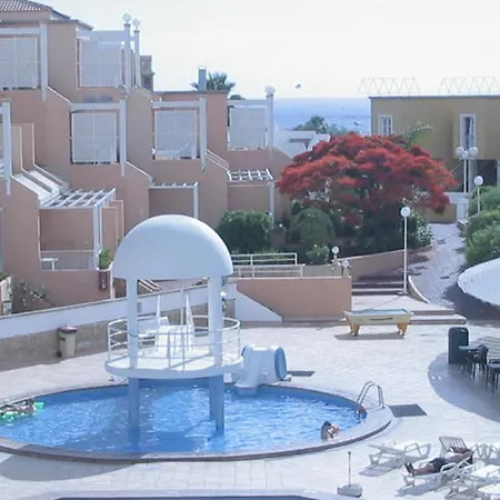 Vaso Rojo Vista Mar Apartamento