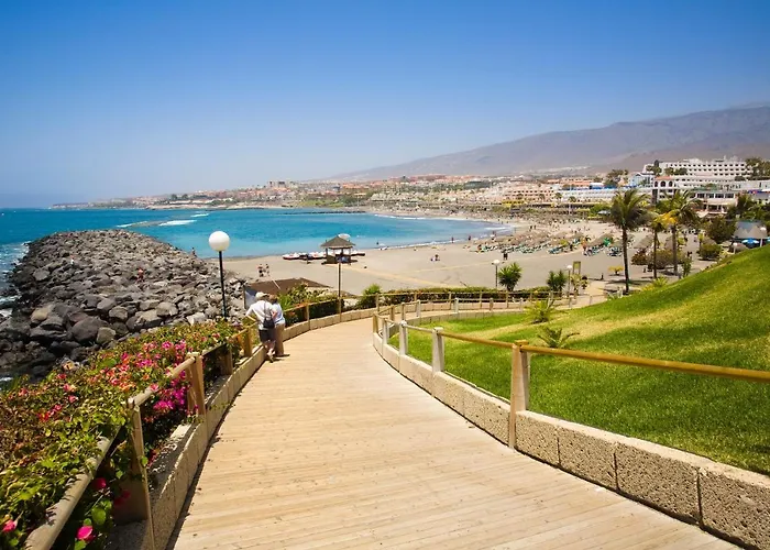 Vaso Rojo Vista Mar 阿德耶